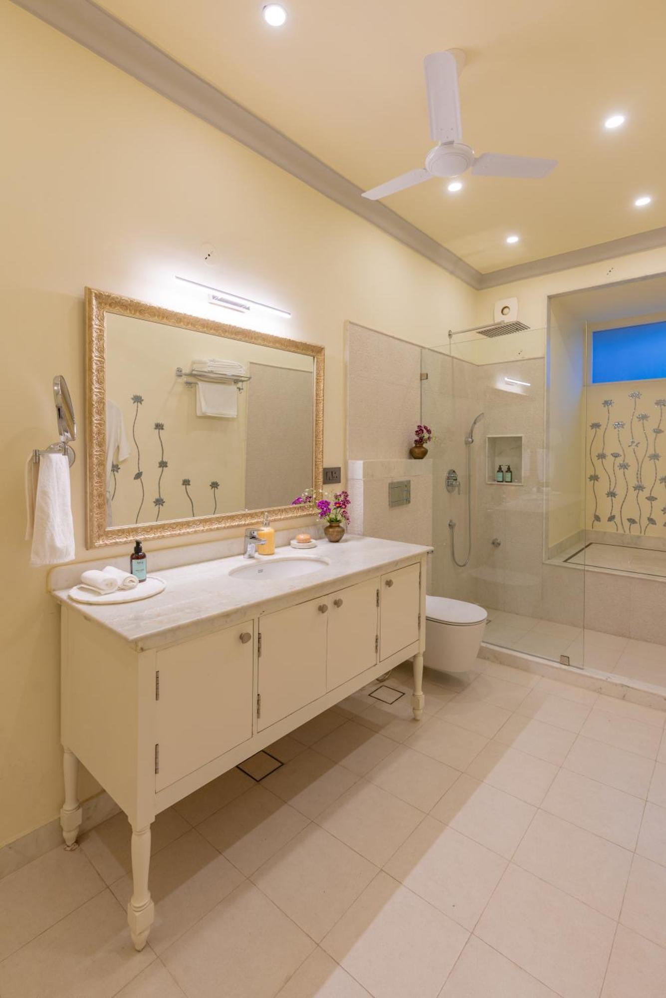 Laalee Otel Jaipur Oda fotoğraf