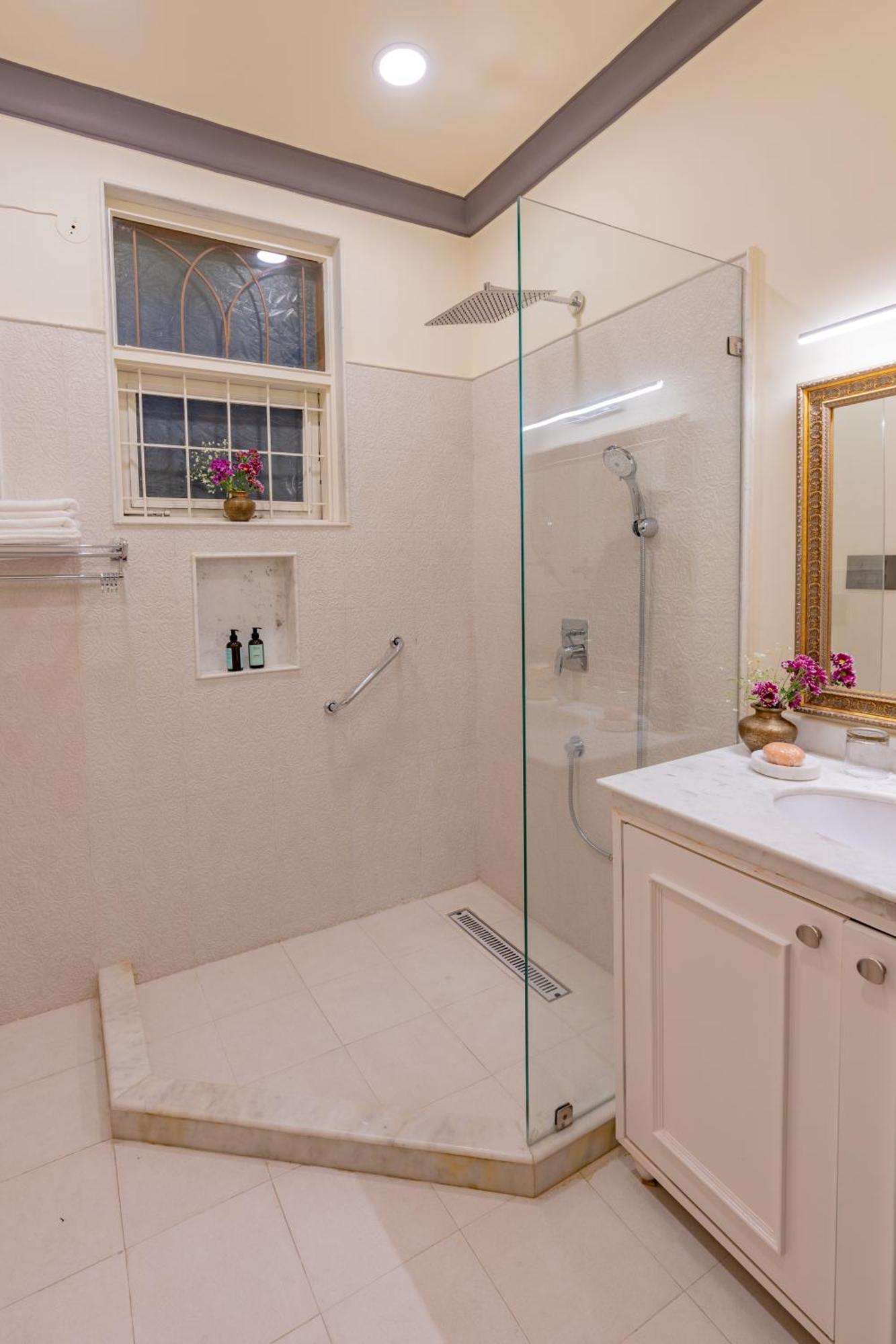 Laalee Otel Jaipur Oda fotoğraf