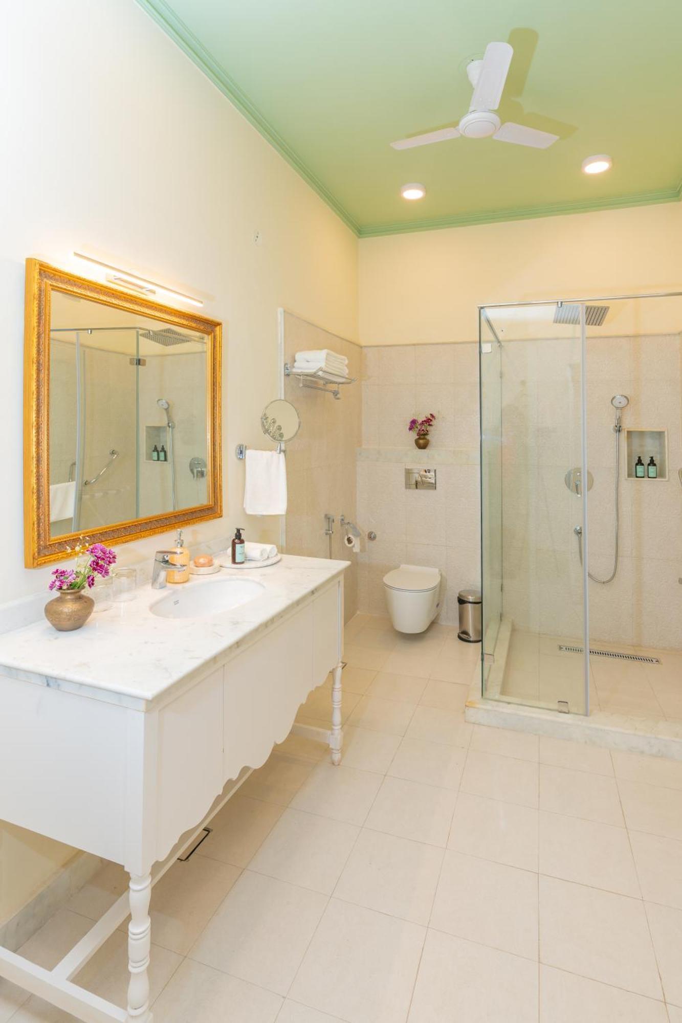 Laalee Otel Jaipur Oda fotoğraf